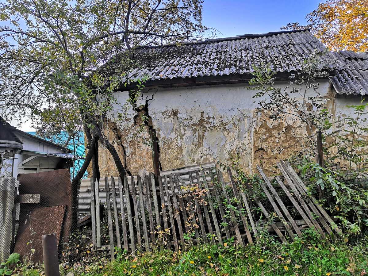 Сарай выглядит примерно так же. Фото: из личного архива